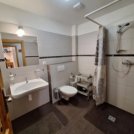 Apartament Ester *